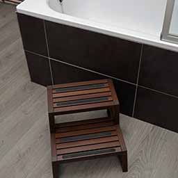 Marchepied et tabourets