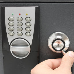 Sécurité, cadenas et coffres-forts